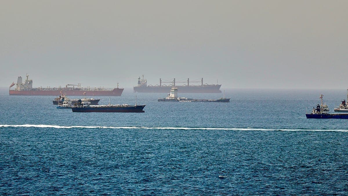 Deuxième méthanier qatari touché à Hormuz en un mois, force majeure étendue