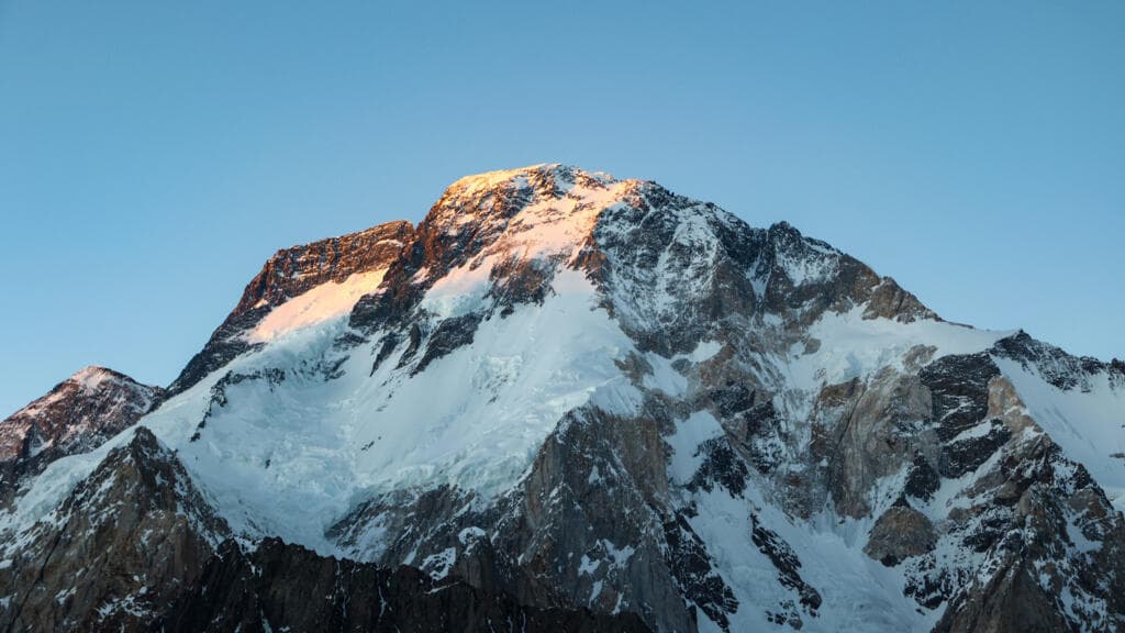 Avalanche au Pakistan : dix personnes disparues, dont la star de l'alpinisme Nirmal Purja
