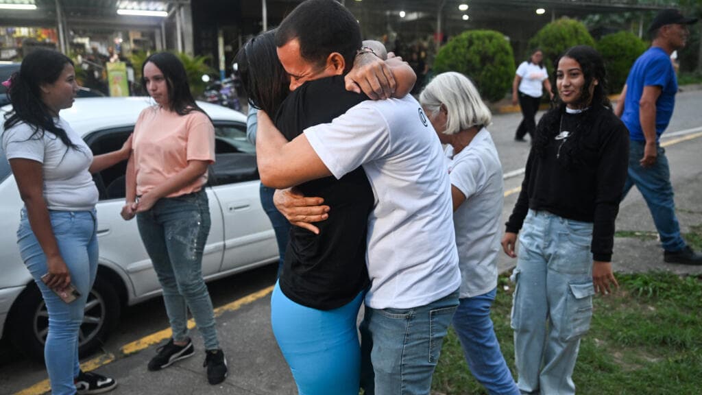 "Le cauchemar est terminé" : au Venezuela, plus de 130 prisonniers politiques libérés