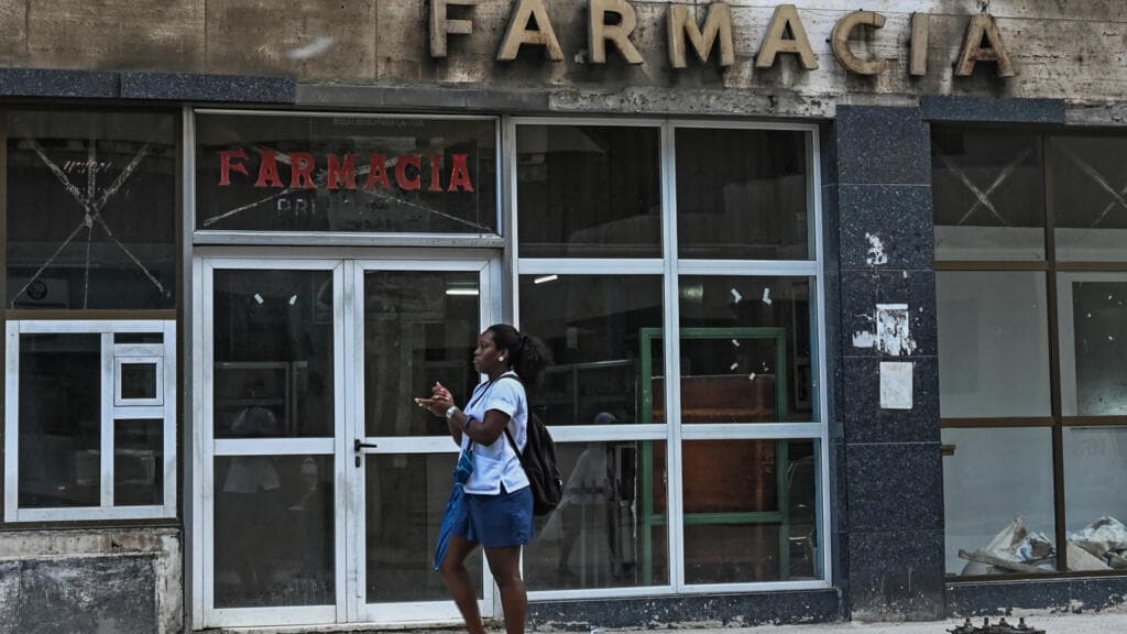 Stations-service, pharmacies, ports... Cuba ouvre de nombreux secteurs au privé